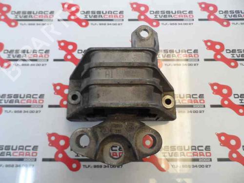 Used Engine mount Engine mount 8796777 8796777