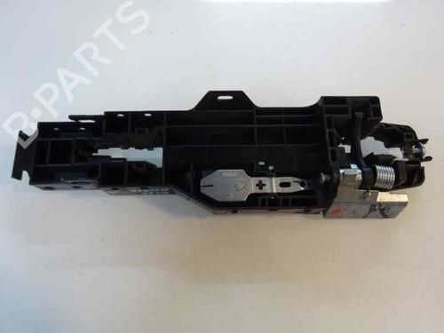 Used Front left interior door handle Front left interior door handle 3213154 3213154