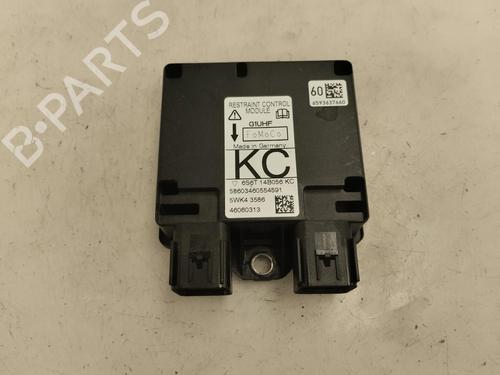 Airbag module FORD FIESTA V (JH_, JD_) 1.4 16V (80 hp) 13714351