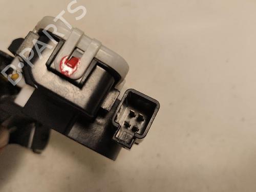 Used Tailgate lock MAZDA 3 Saloon (BL) 2.2 MZR CD (BL10) (150 hp) 13925609