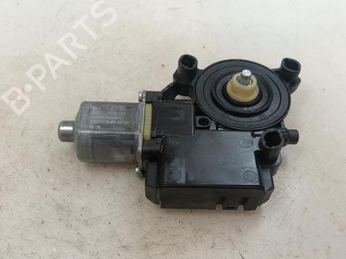 Used Left front window motor Left front window motor VW POLO V (6R1, 6C1) 1.4 TDI (75 hp) 35743038 35743038