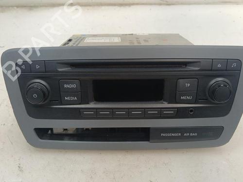 Used Radio Radio 35741311 35741311