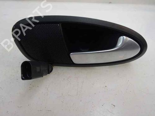 Used Rear right interior door handle SEAT LEON (1P1) 1.6 TDI (105 hp) 8695779
