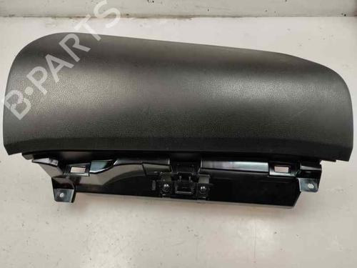 Guantera NISSAN NOTE (E12) 1.2 (80 hp) 26567985