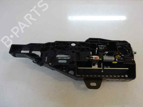 Used Front right interior door handle Front right interior door handle 3213558 3213558