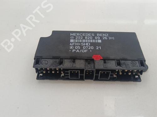 Used Electronic module Electronic module MERCEDES-BENZ C-CLASS (W202) C 220 (202.022) (150 hp) 35743875 35743875