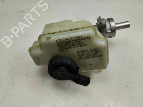 Used Brake master cylinder Brake master cylinder 21271457 21271457