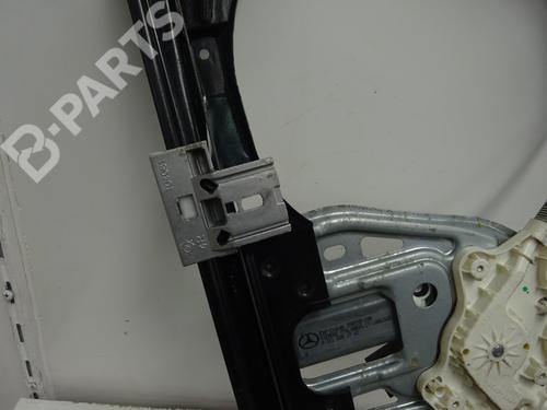 Front right window mechanism MERCEDES-BENZ C-CLASS (W203) C 270 CDI (203.016) | BP10496612C23 