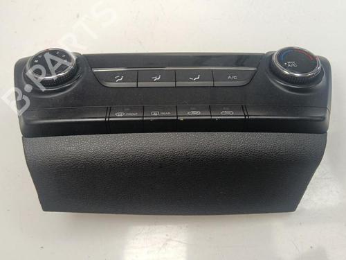 Used Climate control Climate control HYUNDAI TUCSON (TL, TLE) 1.6 GDi (132 hp) 35749812 35749812