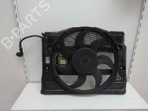 Used Radiator fan Radiator fan 9514736 9514736