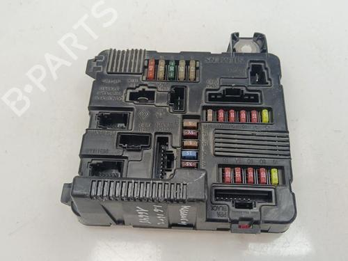 Used Fuse box Fuse box RENAULT MEGANE II Saloon (LM0/1_) [2003-2026] 35745743 35745743