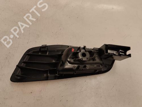 Used Front right interior door handle Front right interior door handle 12456039 12456039
