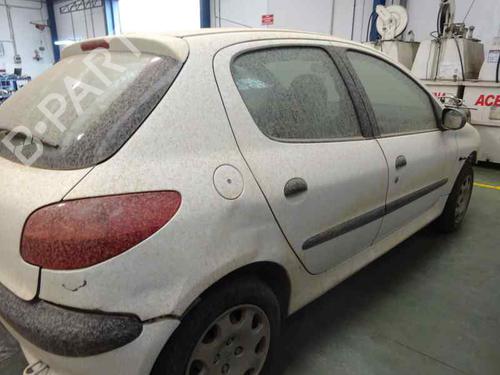 Fuse box PEUGEOT 206 Hatchback (2A/C) 1.9 D | BP9419832E1 