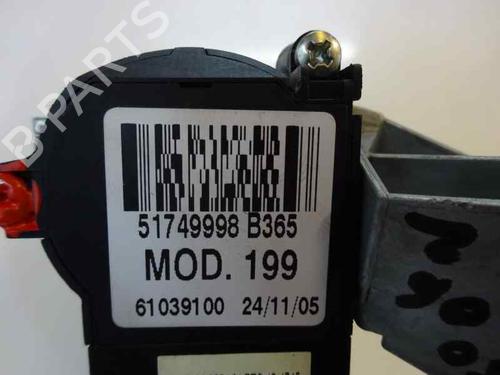 Ratlås/Tændingslås FIAT GRANDE PUNTO (199_) 1.4 (199AXB11, 199AXB1A, 199BXB1A, 199AXL1A) (77 hp) 1213151