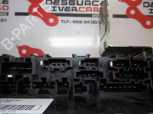 Sikringsdose MERCEDES-BENZ C-CLASS Coupe (CL203) C 220 CDI (203.706) (143 hp) 358772