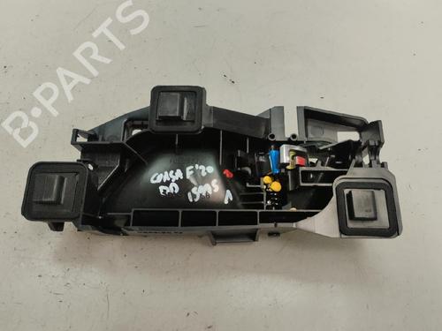 Used Front right interior door handle OPEL CORSA F (P2JO) 1.2 (68) (101 hp) 19483387