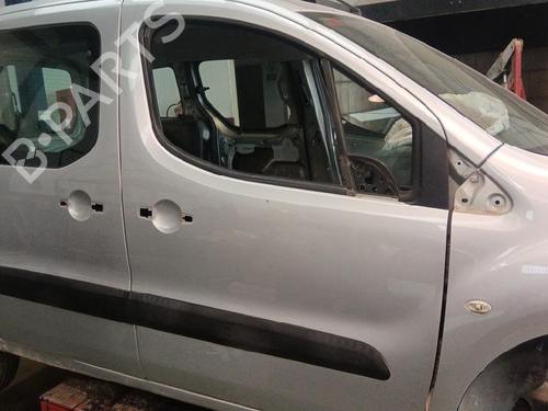 Used Right front door Right front door PEUGEOT PARTNER Tepee 1.6 HDi (109 hp) 40493598 40493598
