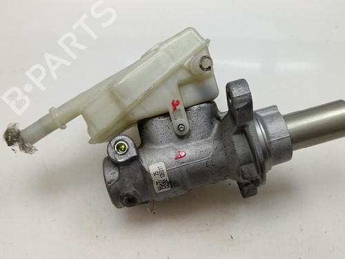 Brake master cylinder FORD KUGA II (DM2) 1.5 TDCi | BP35744684M77 - Image 3