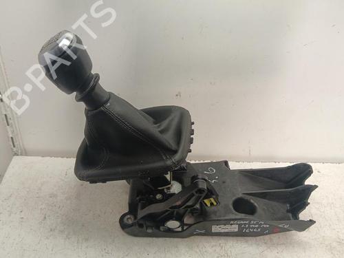 Used Gear lever Gear lever 35741982 35741982