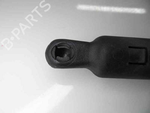 Used Hood lift support Hood lift support MERCEDES-BENZ CLK (C208) CLK 230 Kompressor (208.348) (197 hp) 14172640 14172640