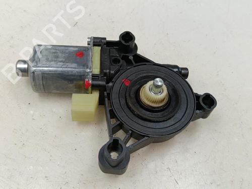 Used Right front window motor Right front window motor 35740742 35740742