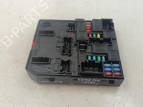 Used Fuse box Fuse box 35741843 35741843