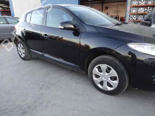 Fuse box RENAULT MEGANE III Grandtour (KZ0/1) 1.5 dCi (KZ0C, KZ1A) | BP6713711E1