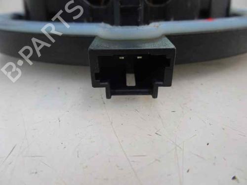 Used Radio PEUGEOT 208 I (CA_, CC_) 1.2 VTI 82 (82 hp) 9250378