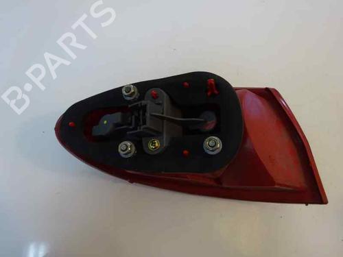 Right taillight ALFA ROMEO 147 (937_) 1.9 JTD 16V (937.AXG1B, 937.BXG1B) | BP1368478C35