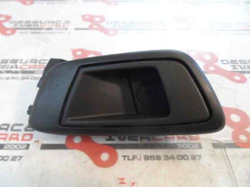 Used Rear right interior door handle Rear right interior door handle 3213293 3213293