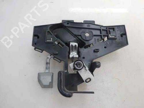 Used Rear left interior door handle Rear left interior door handle 4932128 4932128