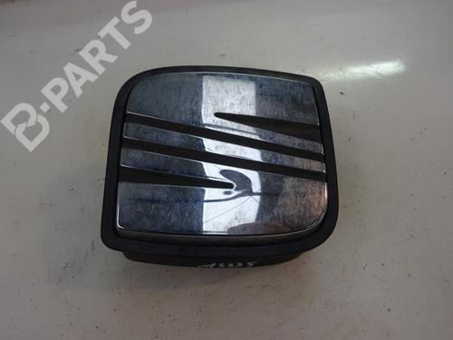 tailgate-handle-seat-toledo-iii-5p2-19-tdi-2004-2005-2006-2007-2008-2009-11061480 main image