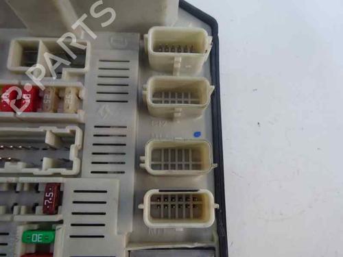 Fuse box RENAULT MEGANE II Saloon (LM0/1_) 1.6 16V (LM1R, LM0C) | BP6025185E1