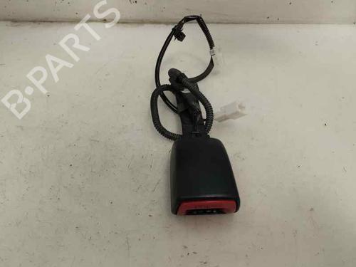 Used Seat buckle TOYOTA AURIS Estate (_E18_) 2.0 D-4D (ADE186_) (124 hp) 30742499