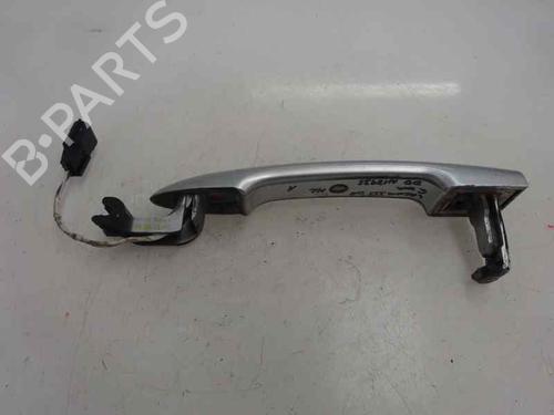 Used Front right exterior door handle Front right exterior door handle RENAULT LAGUNA III Grandtour (KT0/1) 2.0 dCi (KT01, KT08, KT09, KT0K, KT12, KT1D, KT1W) (150 hp) 4026086 4026086