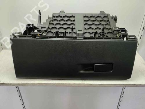 Used Glove box BMW X1 (F48) sDrive 16 d (116 hp) 28023107
