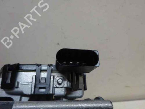 Used Front wiper motor FORD FIESTA VI (CB1, CCN) 1.5 TDCi (75 hp) 2536911