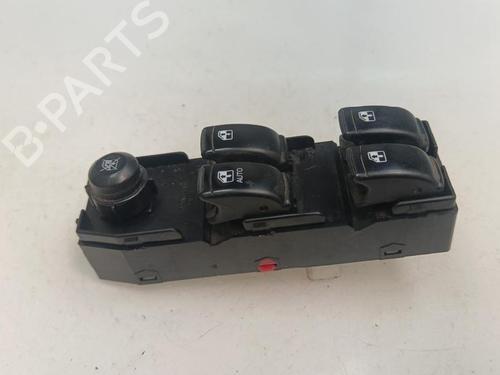 Pulsantiera anteriore sinistra Pulsantiera anteriore sinistra CHEVROLET LACETTI (J200) 1.6 (109 hp) 37258175 37258175