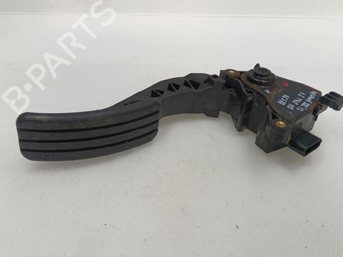 Pedal Pedal RENAULT MEGANE III Hatchback (BZ0/1_, B3_) 1.2 TCe (BZ2B, BZ11) (116 hp) 35744242 35744242