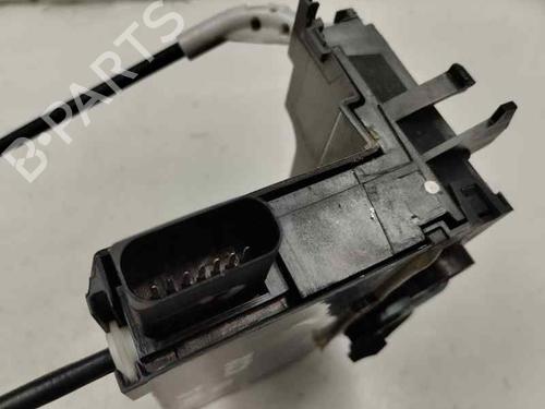 Used Front left lock PEUGEOT 308 II (LB_, LP_, LW_, LH_, L3_) 1.2 THP 110 (110 hp) 30541250