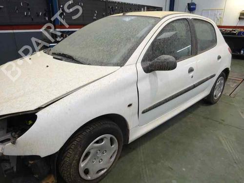 Fuse box PEUGEOT 206 Hatchback (2A/C) 1.9 D | BP9419832E1 