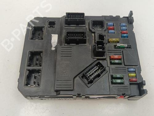 Used Fuse box Fuse box CITROËN XSARA PICASSO (N68) 2.0 HDi (90 hp) 38683899 38683899