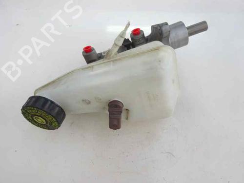 Used Brake master cylinder FIAT SCUDO Van (270_, 272_) 1.6 D Multijet (90 hp) 5631207