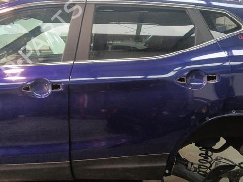 Dør venstre bagtil Dør venstre bagtil NISSAN QASHQAI II (J11, J11_) 1.3 DIG-T (140 hp) 35743395 35743395