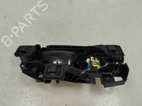 Used Front left interior door handle Front left interior door handle 21395197 21395197