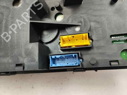 quadro-strumenti-nissan-primera-hatchback-p12-2002-26555788 main image
