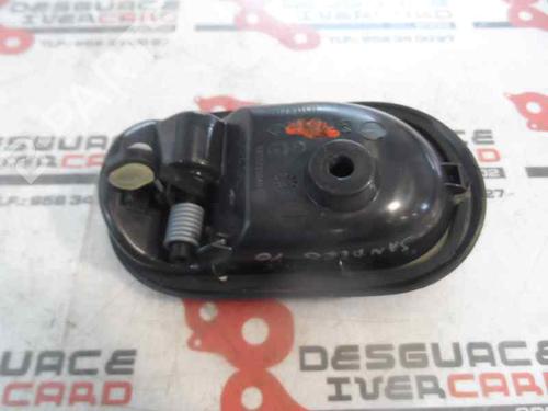 Used Front left interior door handle Front left interior door handle 3212857 3212857