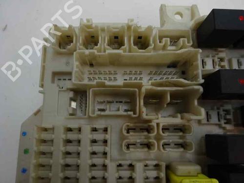 Used Fuse box Fuse box MITSUBISHI COLT VI (Z3_A, Z2_A) 1.5 DI-D (Z39A) (95 hp) 9236146 9236146