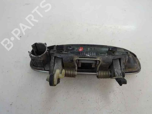 Used Front right exterior door handle Front right exterior door handle 9204047 9204047
