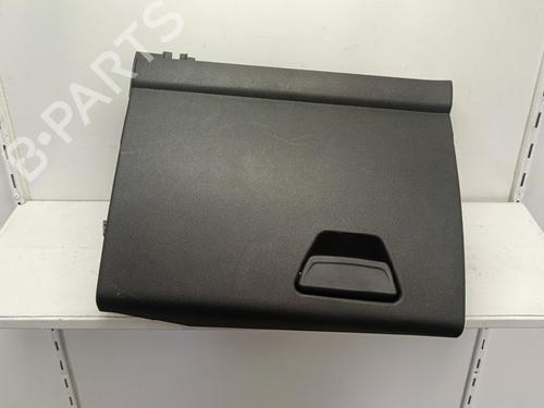 Used Glove box Glove box 35744569 35744569